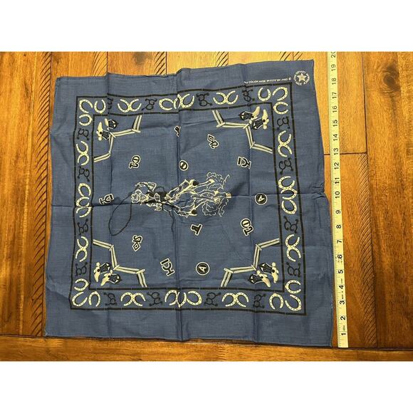 9 Vintage (70s 80s?) Bandannas/Handkerchiefs, Cowboy WESTERN, Oshkosh etc- USA - Picture 7 of 16